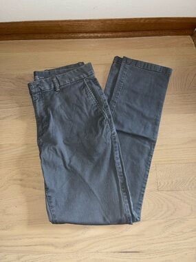 Old Navy Men’s Charcoal Gray Chinos